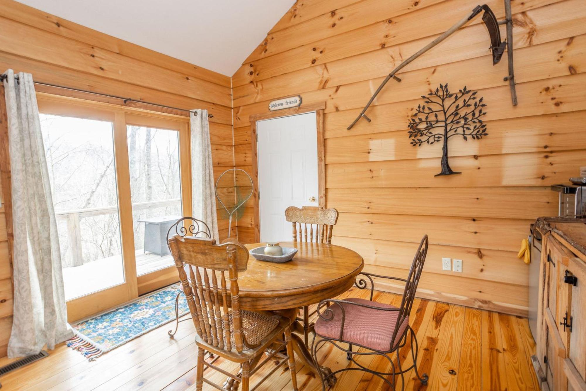 Отель The Treehouse At The Rustic Retreat Нэшвилл Экстерьер фото